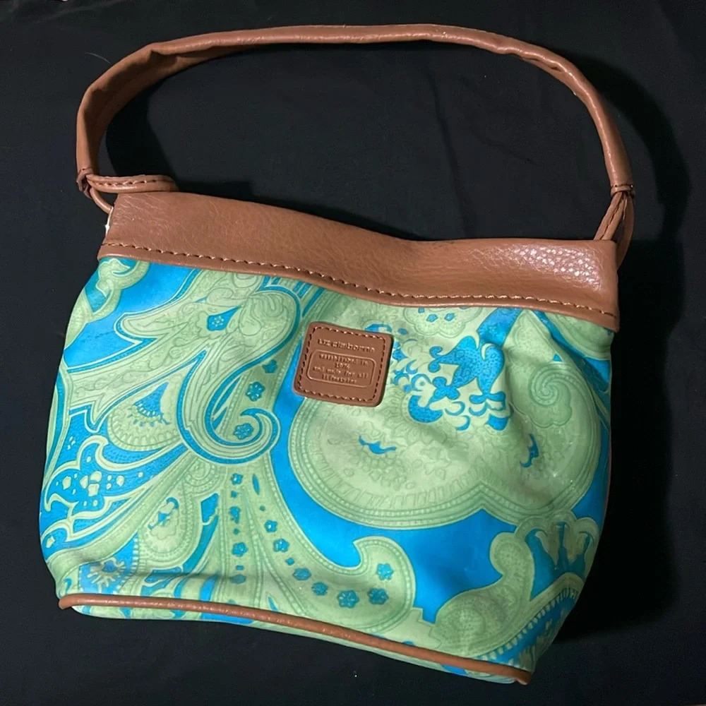 New Liz Claiborne purse… - Picture 1 of 5